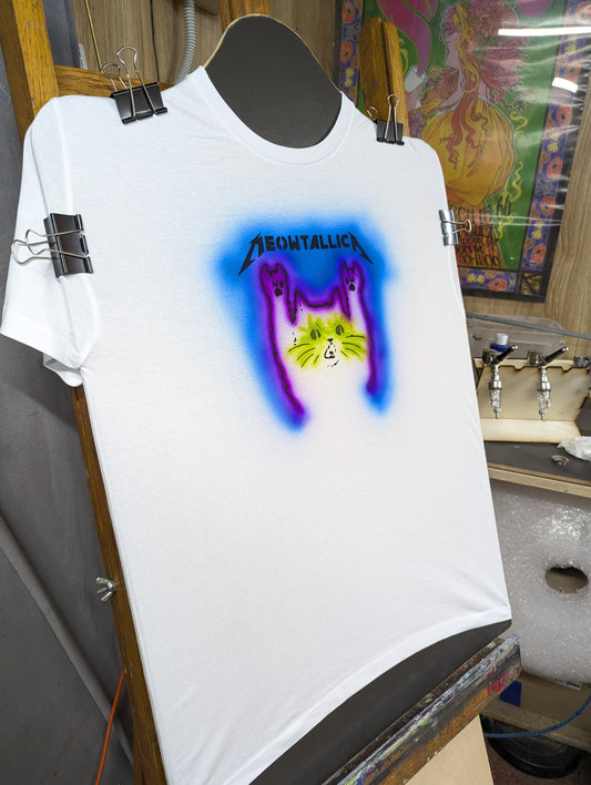 Hand-Painted Oldschool Airbrush T-Shirt | Custom Unisex Retro Art Tee | Unique Streetwear Design Metallica Meowtallica